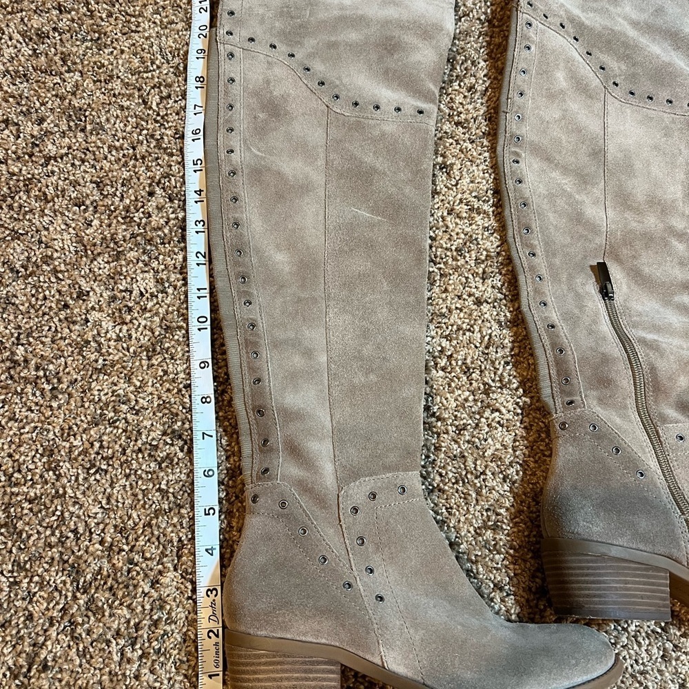 Vince Camuto Bestan Over the Knee Boot Foxy Tan/Gray Suede Size 6 M OTK - Picture 8 of 9